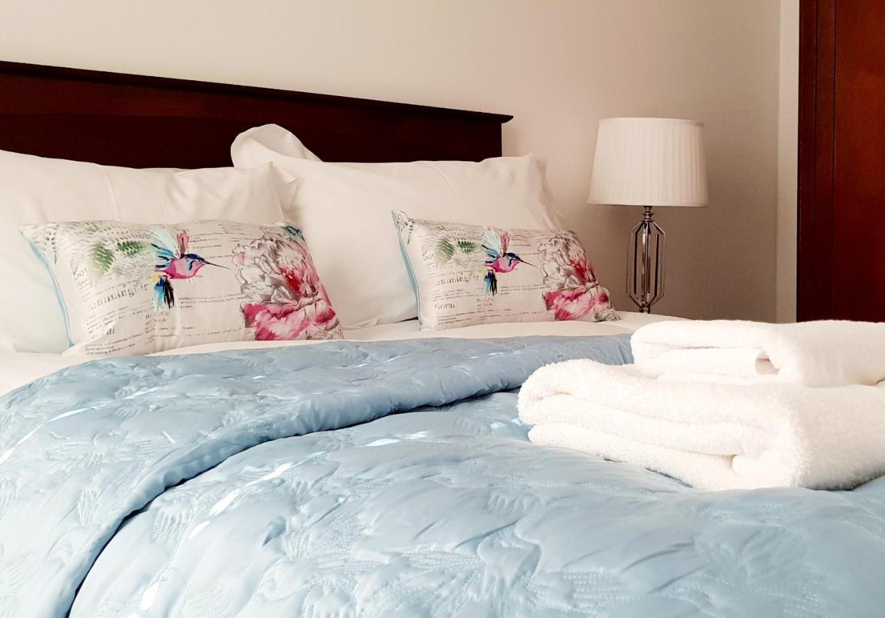 Vitamin Sea - Beachfront Apartment - Sleeps 4 Ramsgate Bagian luar foto